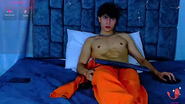 Dantekent online show from 03/10/26, 01:26