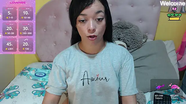 Snapshot of Sophiiee_Gray chatting on 05/06/26, 01:20 Sophiiee Gray online show from 05/06/26, 01:20