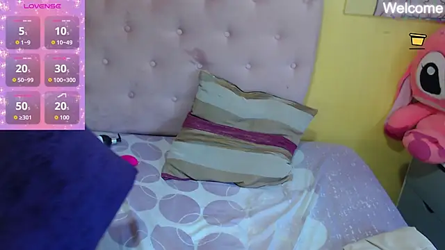 Snapshot of Sophiiee_Gray chatting on 06/10/26, 02:40 Sophiiee Gray online show from 06/10/26, 02:40