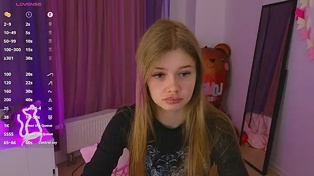 belrinaa online show from 03/30/26, 08:32