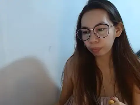 Snapshot of Aira_AsianHottie chatting on 03/02/26, 05:20 Aira AsianHottie online show from 03/02/26, 05:20