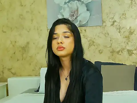MissNaomiBelle online show from 05/14/26, 01:19
