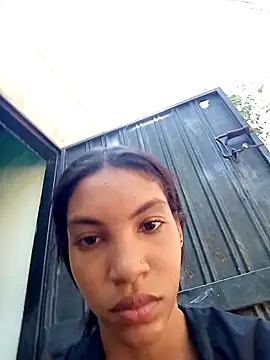 Snapshot of ginevere_20 chatting on 04/16/26, 08:09 ginevere 20 online show from 04/16/26, 08:09