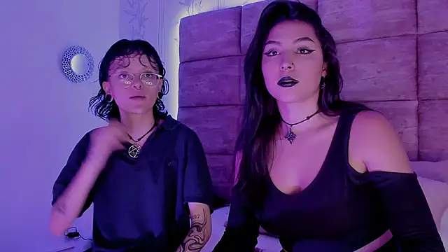 CaliferAndAurora online show from 03/30/26, 03:52