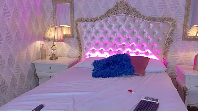 mia venon online show from 04/15/26, 11:38