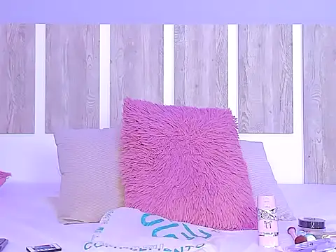 EmilySearss online show from 03/14/26, 08:04