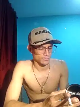 Snapshot of Wladimirxxx chatting on 02/27/26, 04:01 Wladimirxxx online show from 02/27/26, 04:01