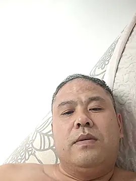 Snapshot of wanggang880903 chatting on 06/29/26, 05:12 wanggang880903 online show from 06/29/26, 05:12