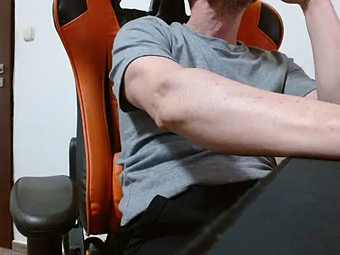 Snapshot of Sokarek chatting on 03/30/26, 06:20 Sokarek online show from 03/30/26, 06:20