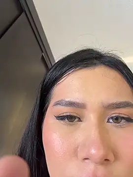 skylarferraro online show from 03/12/26, 10:14