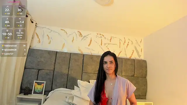 Snapshot of Samantha_Velle chatting on 05/27/26, 01:48 Samantha Velle online show from 05/27/26, 01:48