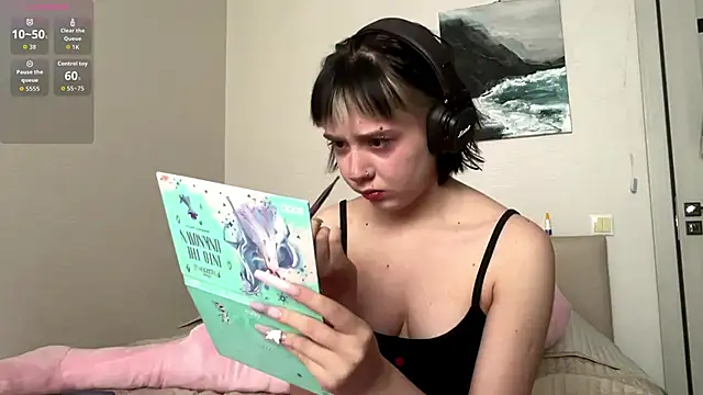 AueshaSimon online show from 03/15/26, 05:03