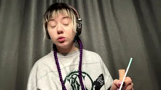 AueshaSimon online show from 03/20/26, 05:08