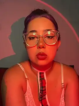 Snapshot of lorettaivonne chatting on 03/02/26, 01:40 lorettaivonne online show from 03/02/26, 01:40