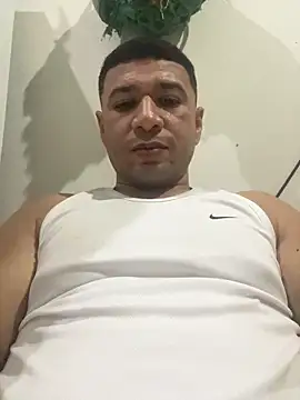 Snapshot of David-pontes chatting on 02/27/26, 12:11 David-pontes online show from 02/27/26, 12:11