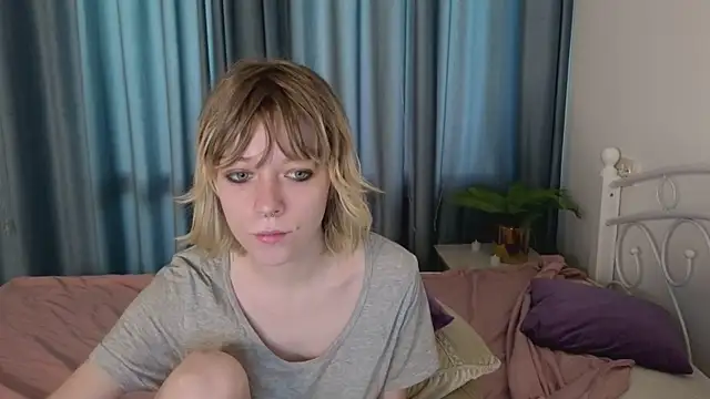 MollySally online show from 05/13/26, 04:08