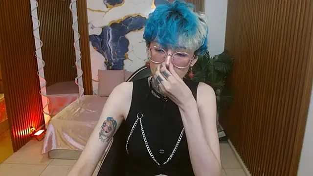 Lyra tay online show from 03/15/26, 11:28