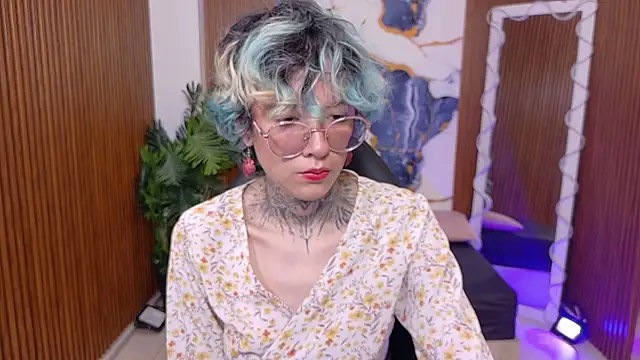 Snapshot of Lyra_tay chatting on 06/11/26, 07:11 Lyra tay online show from 06/11/26, 07:11