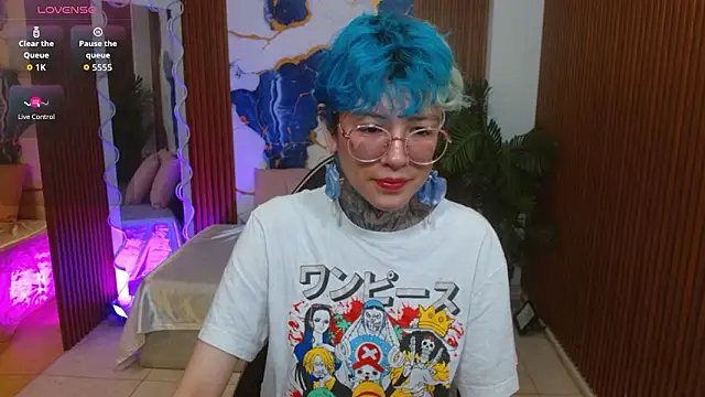 Lyra tay online show from 03/12/26, 11:25