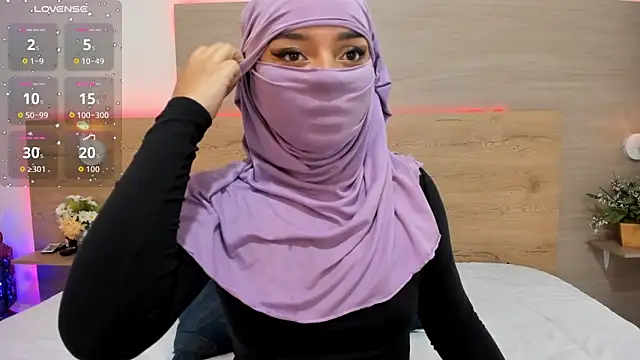  jennaa online show from 04/15/26, 08:20