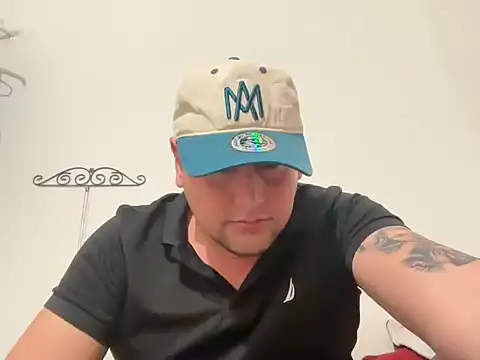 Snapshot of Oscar6867 chatting on 02/27/26, 07:19 Oscar6867 online show from 02/27/26, 07:19