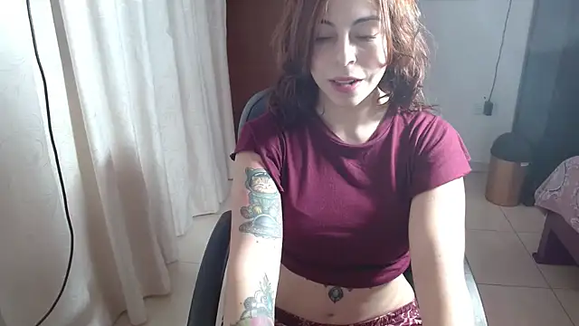 IrisArellano  online show from 06/10/26, 01:23