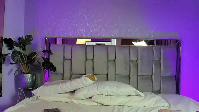 PaulinaLopez  online show from 03/26/26, 09:24