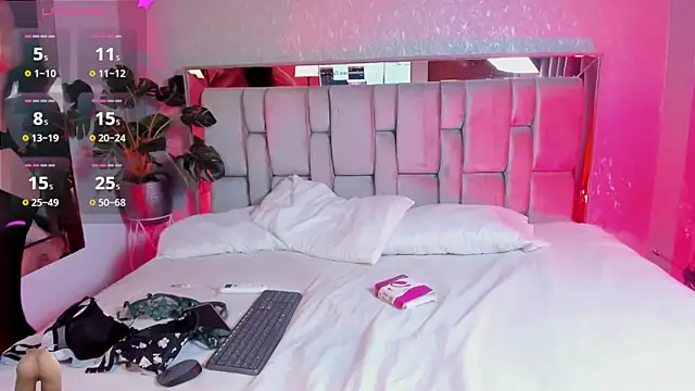 PaulinaLopez  online show from 03/19/26, 09:37