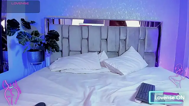 PaulinaLopez  online show from 03/10/26, 09:08