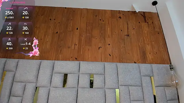 camilaa smith  online show from 04/07/26, 08:21