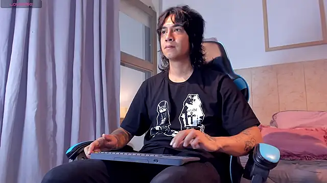 Snapshot of so_pop chatting on 02/27/26, 02:06 so pop online show from 02/27/26, 02:06