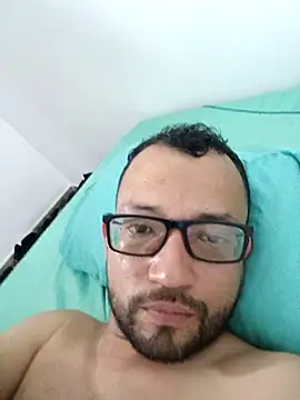 Snapshot of brallant210 chatting on 02/27/26, 03:18 brallant210 online show from 02/27/26, 03:18