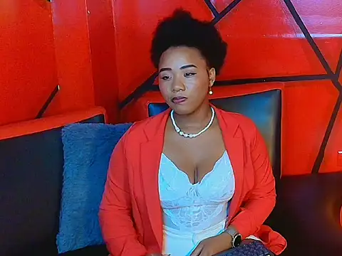 Pamela Cortezz online show from 03/10/26, 08:46