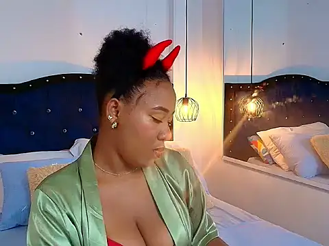 Pamela Cortezz online show from 03/27/26, 12:30