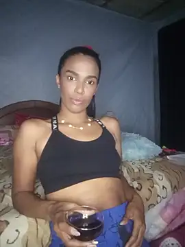 Snapshot of FlorSalvaje_ chatting on 03/25/26, 12:44 FlorSalvaje online show from 03/25/26, 12:44