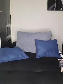 Brinnehh online show from 04/23/26, 03:13