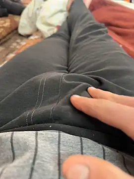 noorqwertz online show from 04/10/26, 02:57