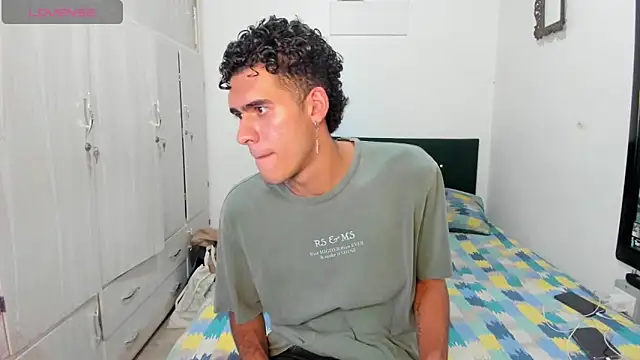 Jean And PaulXL online show from 03/04/26, 10:17