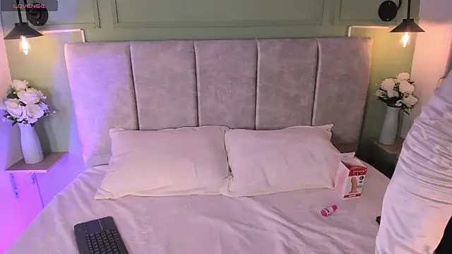 Snapshot of Mia_colle1 chatting on 03/03/26, 02:46 Mia colle1 online show from 03/03/26, 02:46