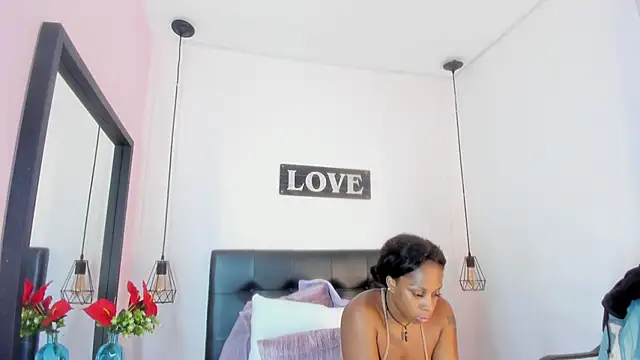 Snapshot of KatallelaMurillo chatting on 05/21/26, 02:31 KatallelaMurillo online show from 05/21/26, 02:31