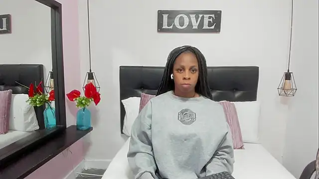 KatallelaMurillo online show from 04/26/26, 11:40