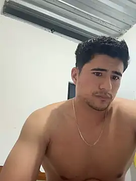 Snapshot of David-latinlover chatting on 06/08/26, 07:47 David-latinlover online show from 06/08/26, 07:47