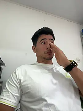 David-latinlover online show from 04/13/26, 03:27