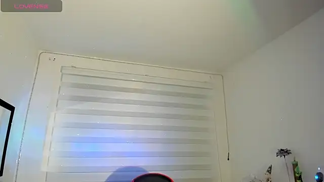 Agatha Marin online show from 04/15/26, 08:09