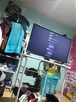 Snapshot of CardoMartinez01 chatting on 06/04/26, 12:48 CardoMartinez01 online show from 06/04/26, 12:48