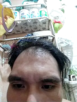Snapshot of CardoMartinez01 chatting on 06/30/26, 12:43 CardoMartinez01 online show from 06/30/26, 12:43