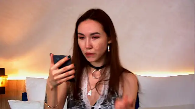 Snapshot of EmilyGray__ chatting on 05/17/26, 06:46 EmilyGray online show from 05/17/26, 06:46
