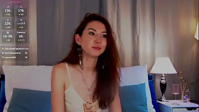 Snapshot of EmilyGray__ chatting on 06/29/26, 10:15 EmilyGray online show from 06/29/26, 10:15