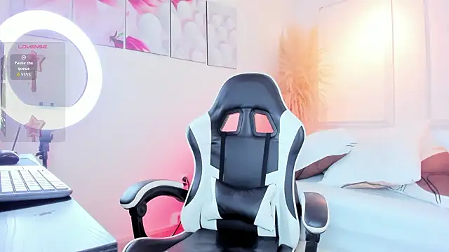 Tommy valverde online show from 03/25/26, 07:13