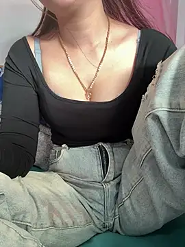 Junyy k2 online show from 03/30/26, 02:13